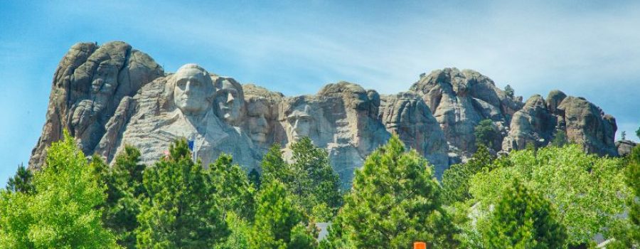 MOUNT RUSHMORE